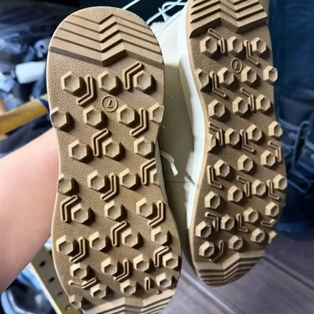 Cream Sherpa Winter Boots New Tags - Picture 5 of 5